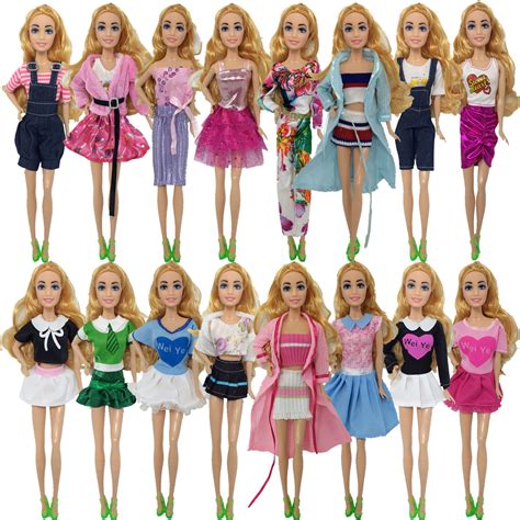 4pc casual dolls clothes. . Clothes for barbie dolls